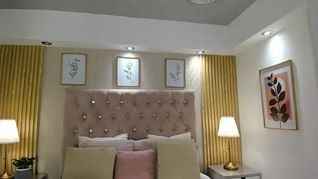 KamyGlam online show from July 16, 8:04 pm
