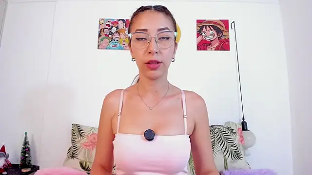 julialex  online show from December 5, 6:37 pm