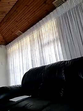 Snapshot of Fancy-Face26 chatting on November 26, 1:23 pm Fancy-Face26 online show from November 26, 1:23 pm