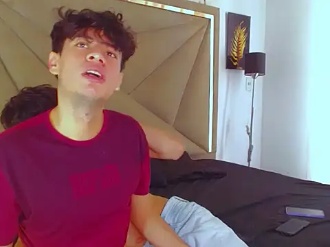 Snapshot of Austin_Noe chatting on November 1, 7:38 pm Austin Noe online show from November 1, 7:38 pm