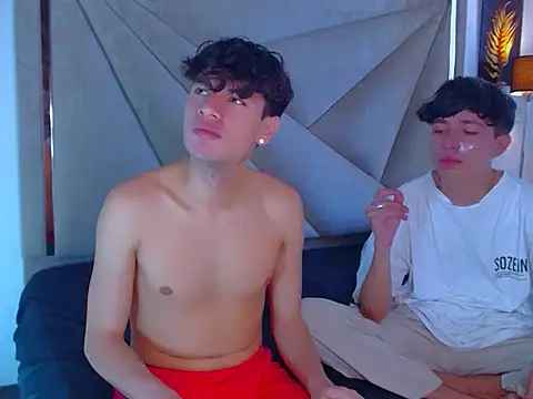 Snapshot of Austin_Noe chatting on November 2, 1:24 pm Austin Noe online show from November 2, 1:24 pm