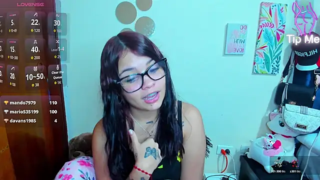 Emma boo online show from December 1, 3:11 am