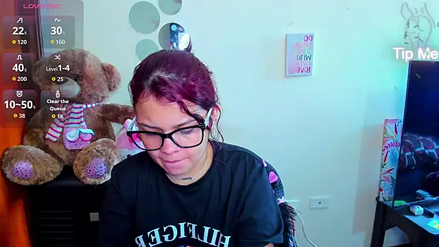 Emma boo online show from March 1, 5:48 pm