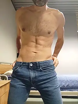 panco pillo online show from November 25, 8:53 pm