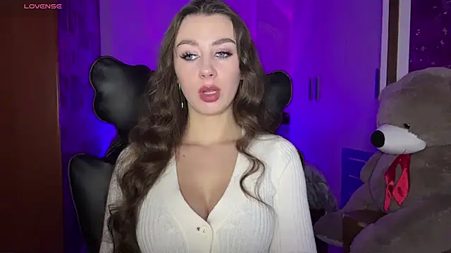 SweetCherry  N online show from December 4, 9:23 pm