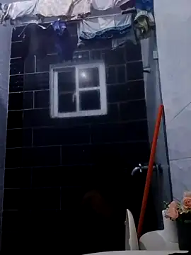 Snapshot of skinniyGabriel chatting on November 1, 12:12 am skinniyGabriel online show from November 1, 12:12 am