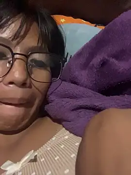 hottiebabe23 online show from November 24, 2:28 pm