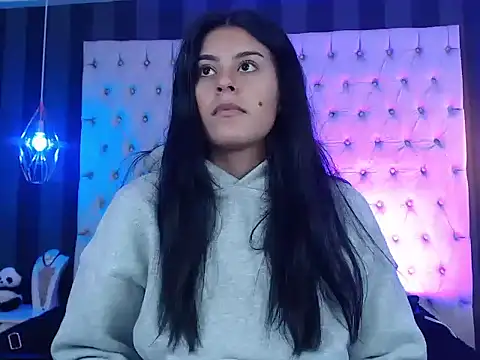 BrendaMarxhal online show from November 10, 7:13 pm