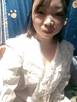 julybe online show from November 23, 1:00 pm