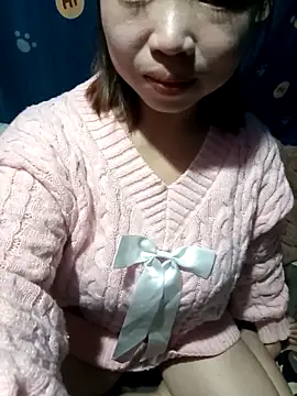 julybe online show from November 30, 4:49 am