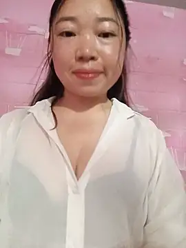 julybe online show from July 29, 4:49 pm