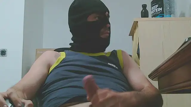 Snapshot of lafabricadeleche chatting on May 11, 2:45 pm lafabricadeleche online show from May 11, 2:45 pm