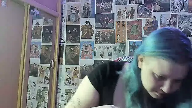 Snapshot of FoxPlayXX chatting on May 27, 11:24 pm FoxPlayXX online show from May 27, 11:24 pm