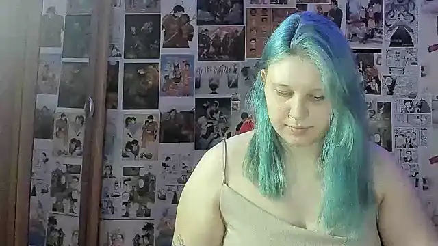Snapshot of FoxPlayXX chatting on June 4, 6:36 pm FoxPlayXX online show from June 4, 6:36 pm