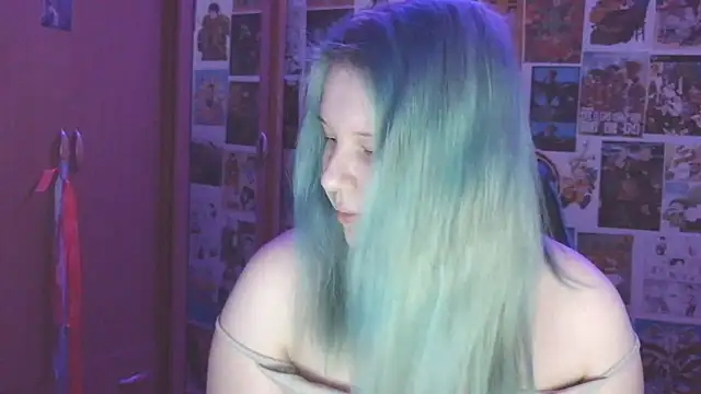 Snapshot of FoxPlayXX chatting on June 21, 9:39 pm FoxPlayXX online show from June 21, 9:39 pm