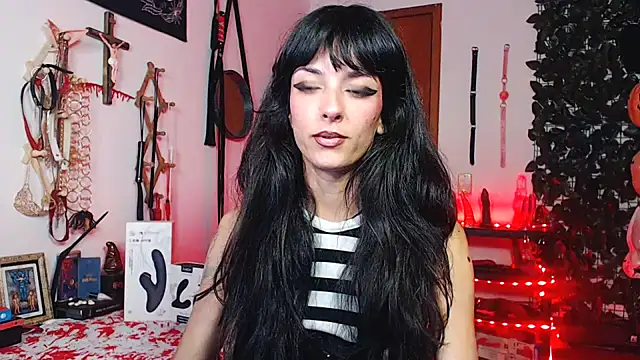 CarrieBurton online show from November 7, 1:33 pm