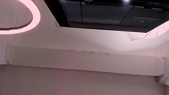 AudreyHayworth online show from February 15, 11:52 am