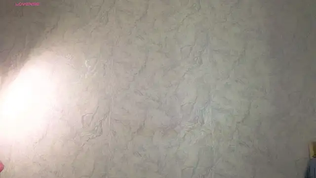 Snapshot of Lovelly_molly1 chatting on June 17, 5:58 pm Lovelly molly1 online show from June 17, 5:58 pm
