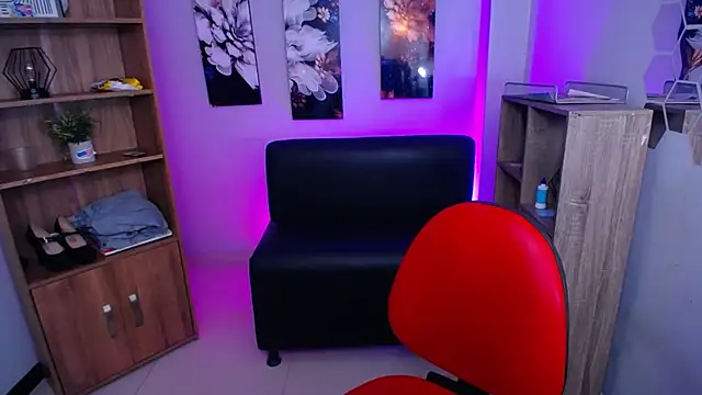 roseefancy19 online show from November 25, 11:21 am