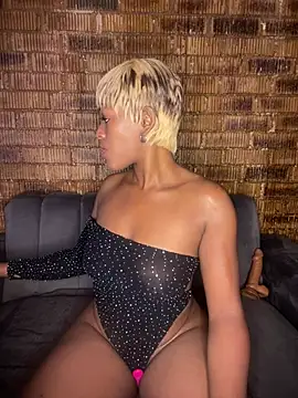 SP1CY MOMMY online show from March 9, 5:55 am