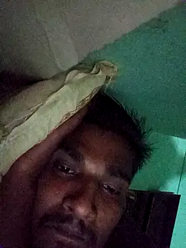 Snapshot of GleefulAkashyyy chatting on November 28, 5:59 pm GleefulAkashyyy online show from November 28, 5:59 pm