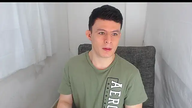 Snapshot of MARCUS_FIRE chatting on February 8, 3:15 pm MARCUS FIRE online show from February 8, 3:15 pm