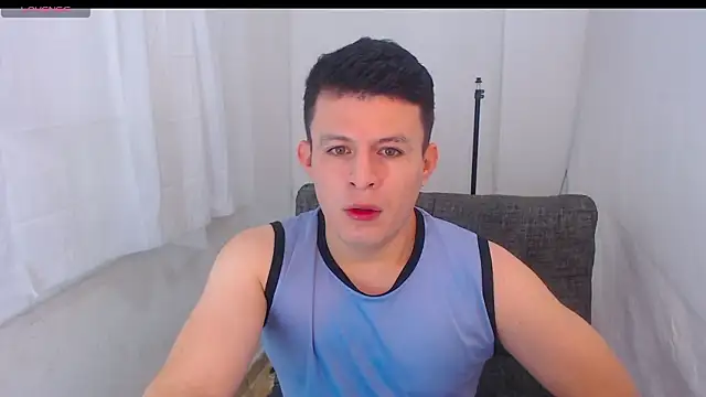 Snapshot of MARCUS_FIRE chatting on March 7, 7:22 pm MARCUS FIRE online show from March 7, 7:22 pm