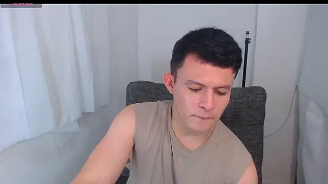 Snapshot of MARCUS_FIRE chatting on March 9, 10:58 pm MARCUS FIRE online show from March 9, 10:58 pm