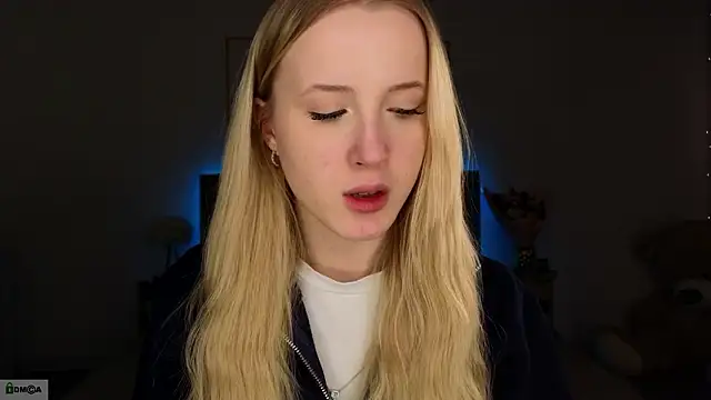 adele armass online show from February 22, 9:57 pm