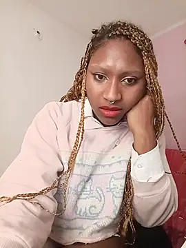 Snapshot of EvonyFoxxx chatting on June 4, 3:56 am EvonyFoxxx online show from June 4, 3:56 am