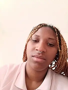 Snapshot of EvonyFoxxx chatting on June 21, 4:42 pm EvonyFoxxx online show from June 21, 4:42 pm