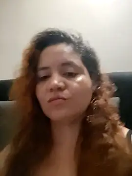 Snapshot of Mina020691 chatting on November 2, 4:37 am Mina020691 online show from November 2, 4:37 am