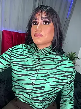 Snapshot of melani_ferraraa_ chatting on May 26, 4:08 am melani ferraraa online show from May 26, 4:08 am
