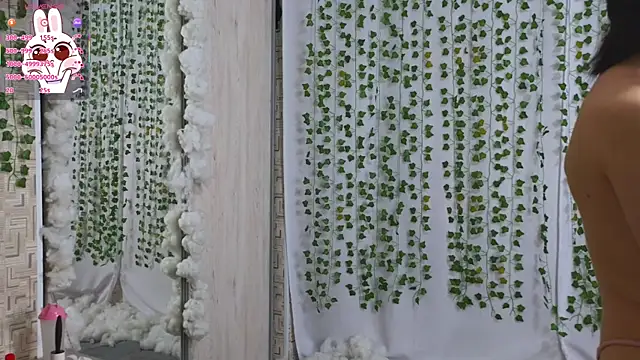 Snapshot of aliyapickme chatting on November 15, 11:51 am aliyapickme online show from November 15, 11:51 am