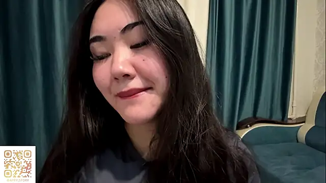 APRYLSUN online show from November 18, 12:09 pm