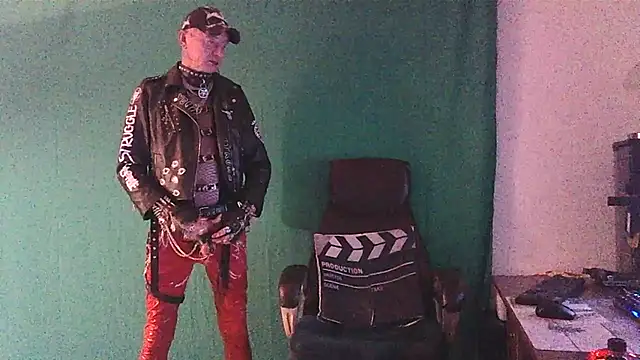 Snapshot of NahkaSami chatting on November 5, 11:21 am NahkaSami online show from November 5, 11:21 am