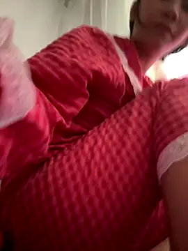 Snapshot of Amino-Suca chatting on November 16, 4:18 am Amino-Suca online show from November 16, 4:18 am