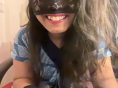 Snapshot of Shilpa_7 chatting on November 21, 6:39 pm Shilpa 7 online show from November 21, 6:39 pm