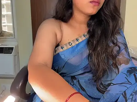 Snapshot of Shilpa_7 chatting on June 17, 8:39 am Shilpa 7 online show from June 17, 8:39 am