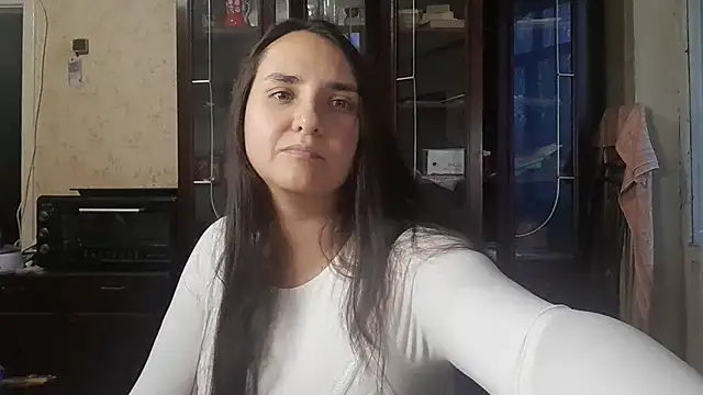 Snapshot of VoulezVous_Angel chatting on December 3, 1:20 pm VoulezVous Angel online show from December 3, 1:20 pm