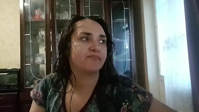 VoulezVous Angel online show from February 4, 5:35 am