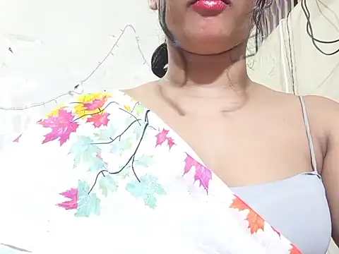 Nancy queen001 online show from November 17, 9:09 pm