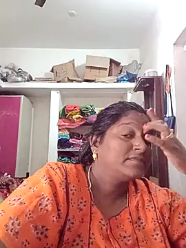 Snapshot of suganthi143 chatting on November 14, 6:45 am suganthi143 online show from November 14, 6:45 am