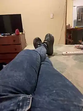 gatitaamelosa online show from December 21, 6:20 am