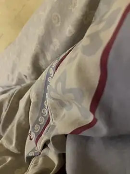 gatitaamelosaa7 online show from March 5, 5:09 pm