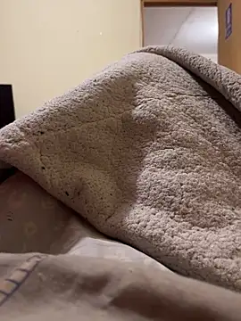 gatitaamelosaa7 online show from March 6, 6:32 am