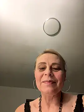 ToriLove777 online show from November 30, 7:45 am