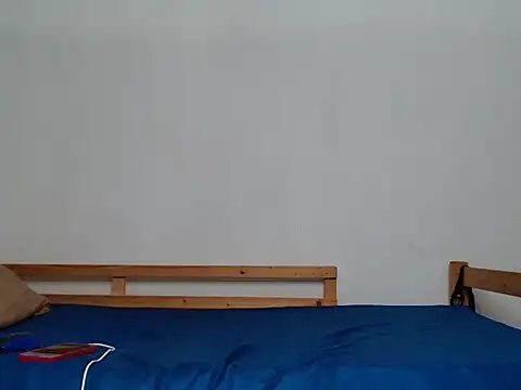 Snapshot of KinkyP6966 chatting on November 14, 7:07 am KinkyP6966 online show from November 14, 7:07 am