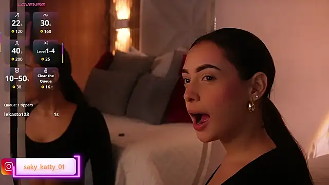 Kat Saky online show from February 6, 12:15 am