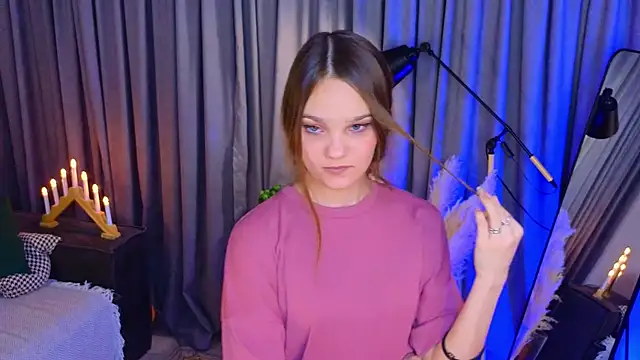 KarlaMagnett online show from November 26, 3:24 pm